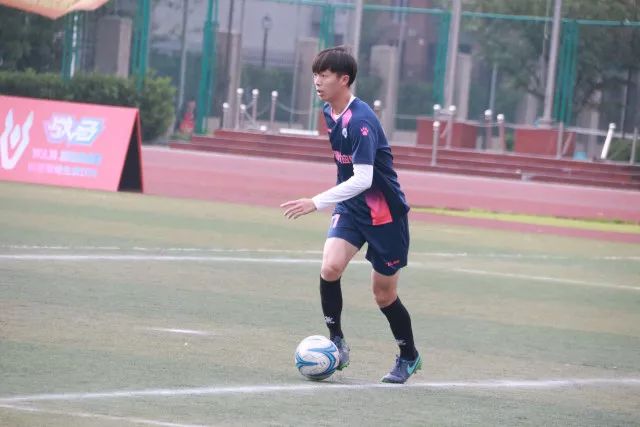世界杯-凯恩点射+头槌 克罗地亚2度扳平半场2-2英格兰